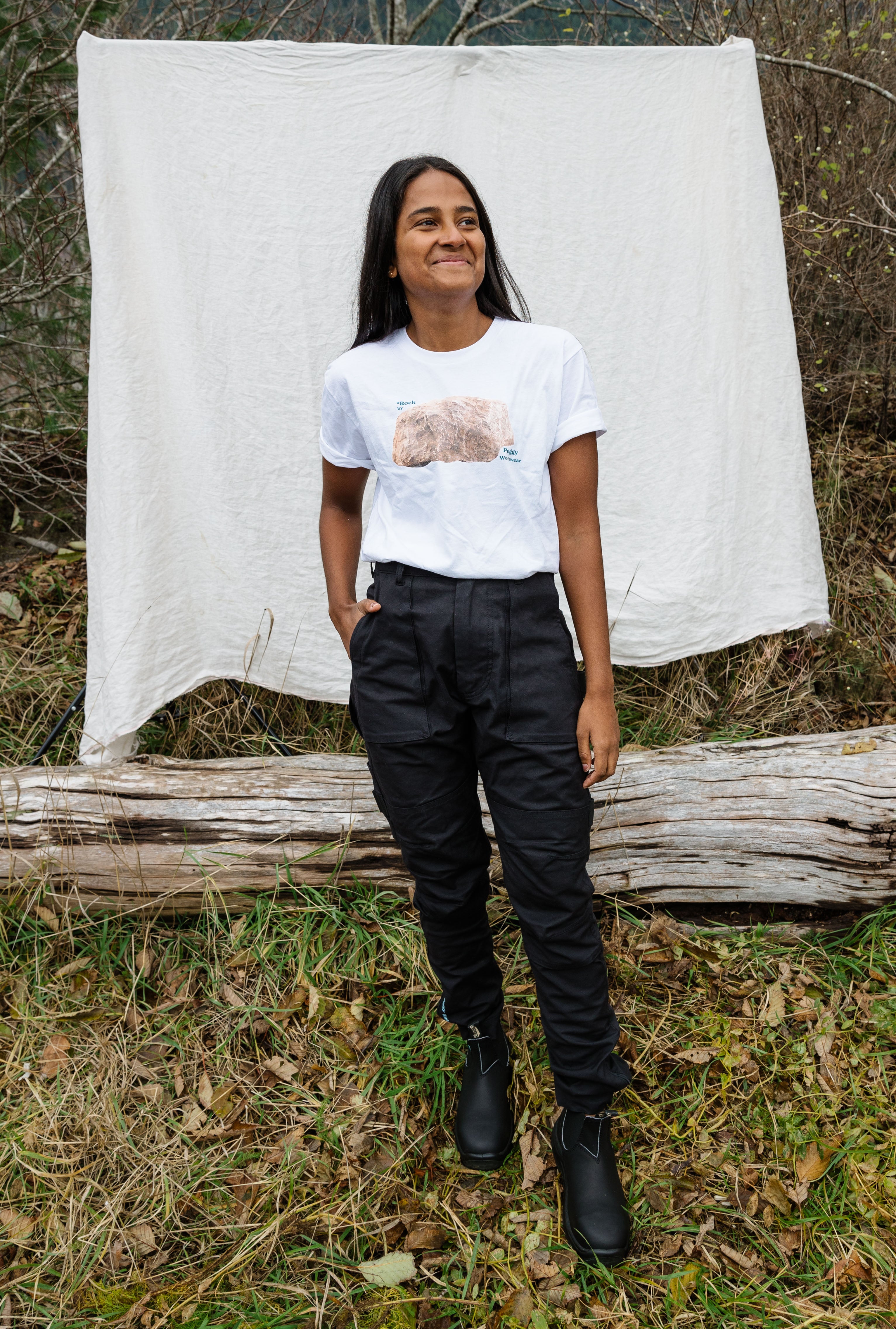 The Rosie T-Shirt – 100% Cotton Relaxed Fit Tee | Peggy